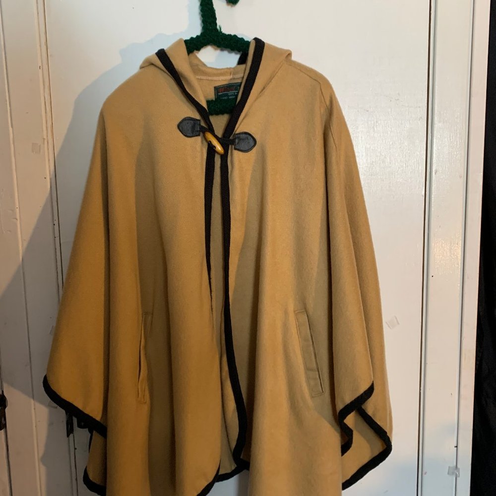 Wool touch cape beige/tan